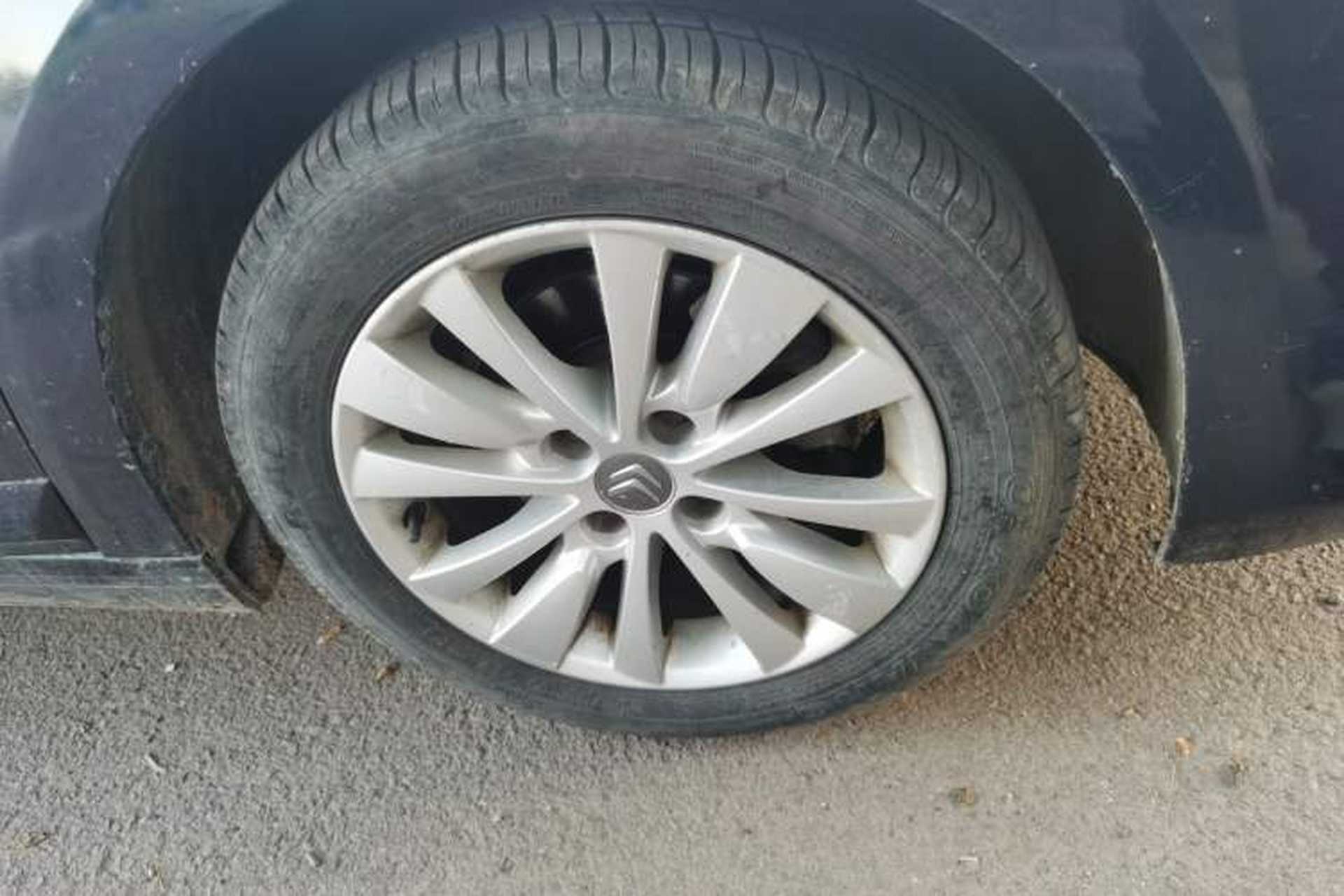 Used Citroen C-Quatre 2012 Sedan 1.6L Automatic Prestige Model Right Front Wheel Hub
