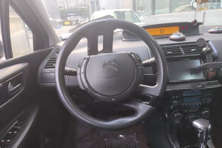 Used Citroen C-Quatre 2012 Sedan 2.0L Automatic Joyful Model Steering Wheel