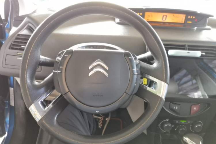 Used Citroen C-Quatre 2012 Hatchback 1.6L Automatic LeShang Model Steering Wheel