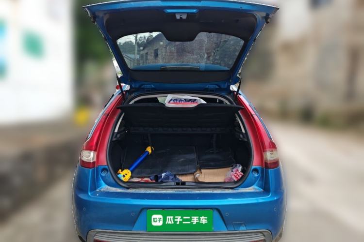 Used Citroen C-Quatre 2012 Hatchback 1.6L Manual LeShang Model Trunk