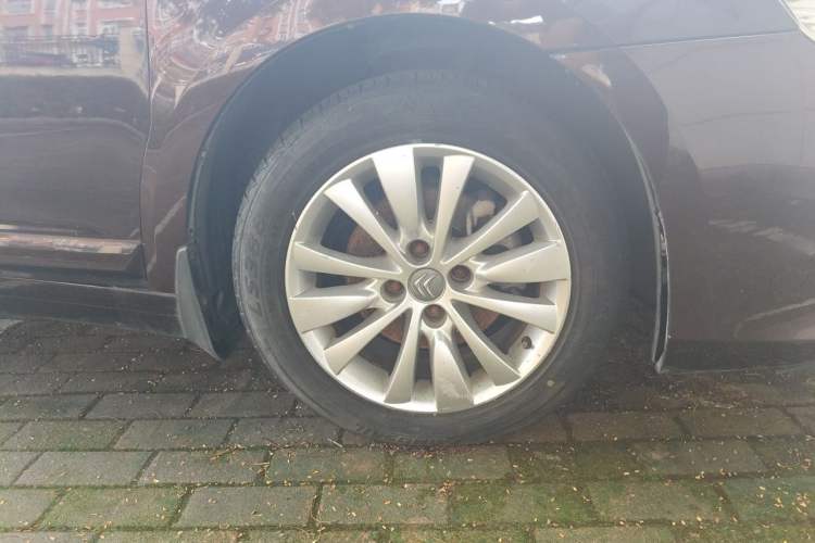 Used Citroen C-Quatre 2012 Sedan 1.6L Automatic Enjoyment Model Right Front Wheel Hub
