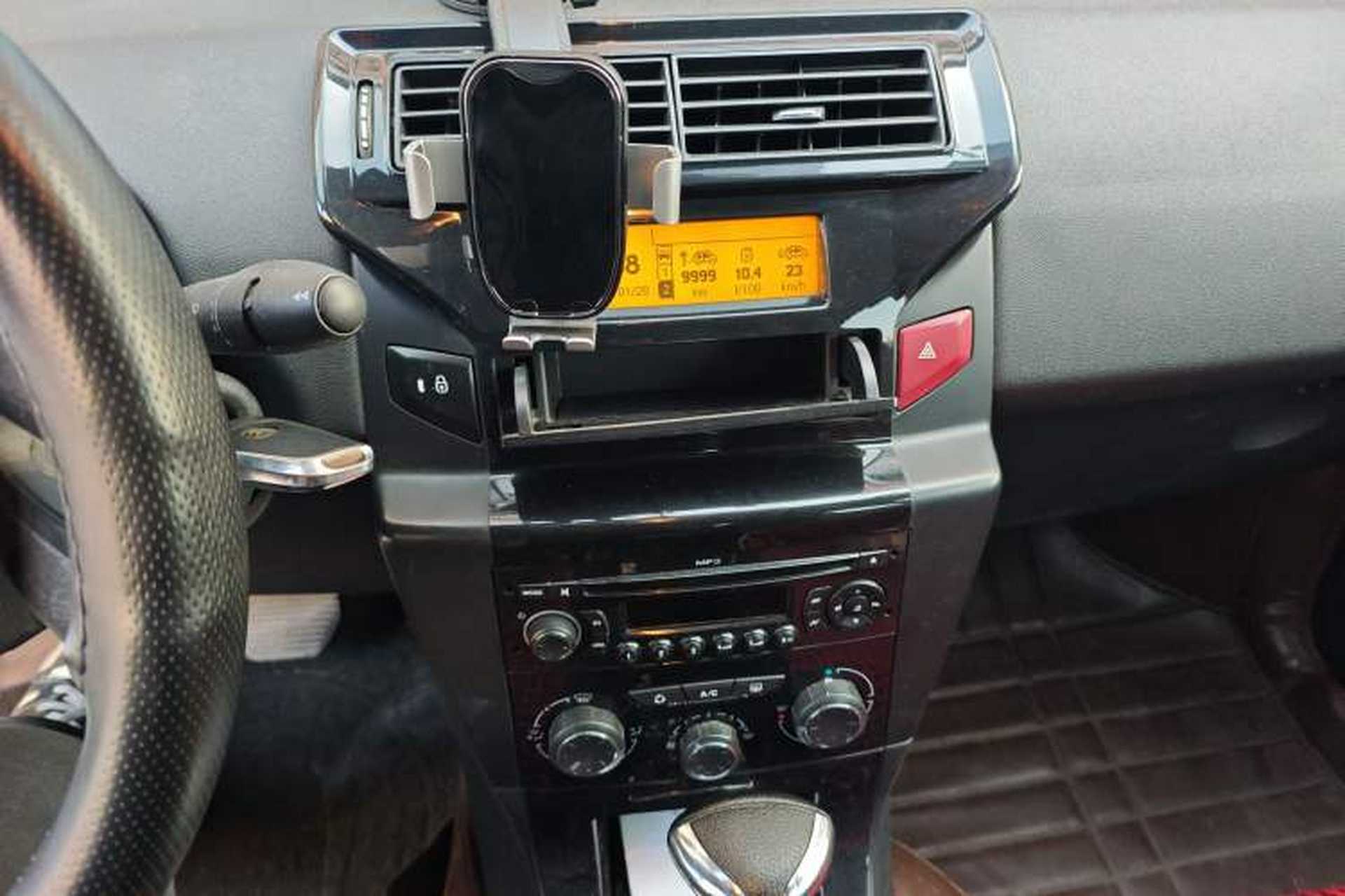 Used Citroen C-Quatre 2012 Sedan 2.0L Automatic Joyful Model Audio And AC Panel
