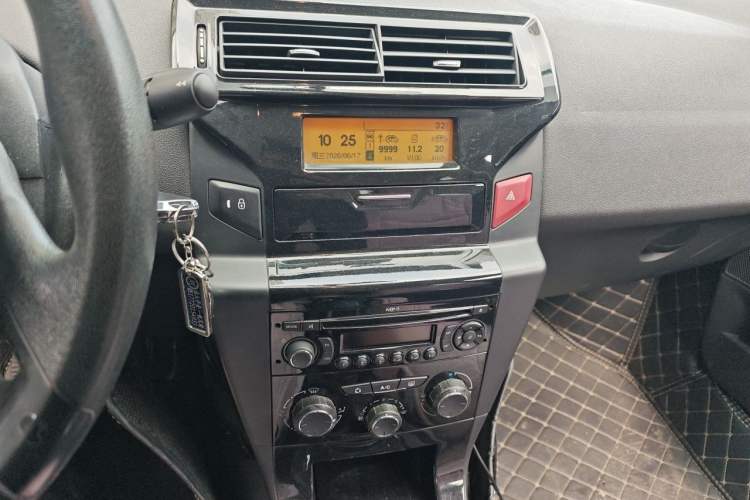 Used Citroen C-Quatre 2012 Sedan 1.6L Manual Prestige Model Audio And AC Panel
