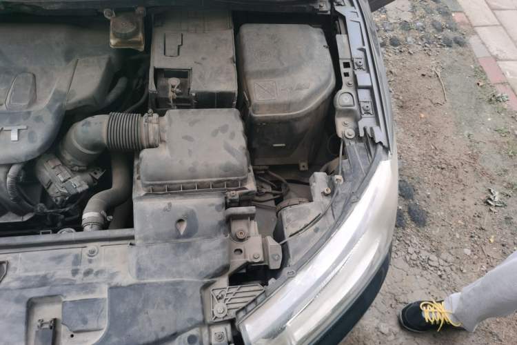 Used Citroen C-Quatre 2012 Sedan 2.0L Manual - Joyful Edition Engine Bay Left