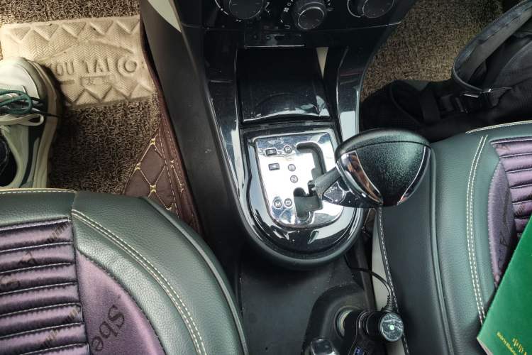 Used Citroen C-Quatre 2012 Sedan 1.6L Automatic Prestige Model Gear Lever