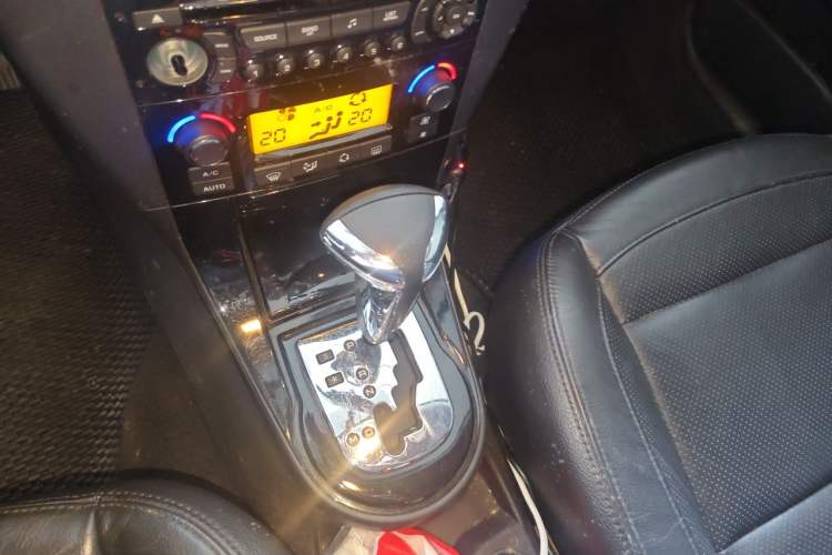 Used Citroen C-Quatre 2012 Sedan 2.0L Automatic Prestige Model Gear Lever