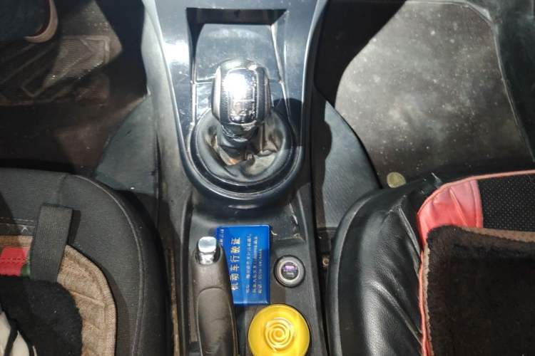 Used Citroen C-Quatre 2012 Sedan 1.6L Manual Prestige Model Gear Lever