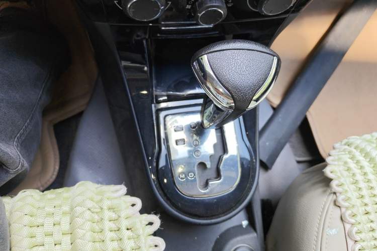 Used Citroen C-Quatre 2012 Sedan 1.6L Automatic Prestige Model Gear Lever