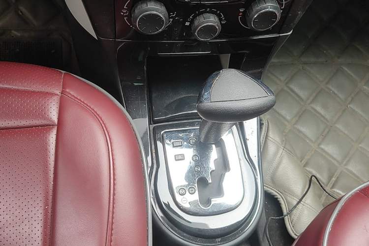Used Citroen C-Quatre 2012 Sedan 1.6L Automatic Prestige Model Gear Lever