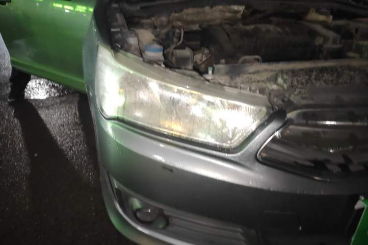Used Citroen C-Quatre 2012 Sedan 1.6L Manual Prestige Model Right Front Headlight