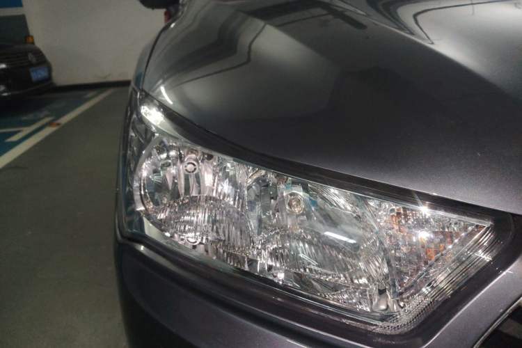 Used Citroen C-Quatre 2012 Sedan 1.6L Manual Prestige Model Right Front Headlight