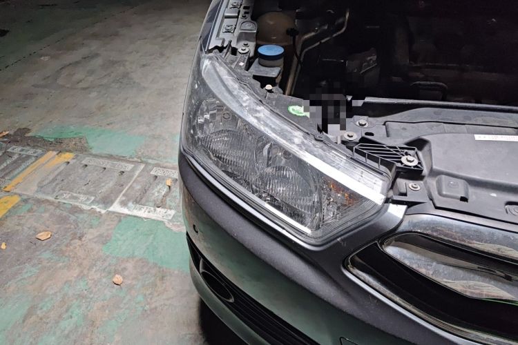 Used Citroen C-Quatre 2012 Sedan 1.6L Automatic Prestige Model Right Front Headlight