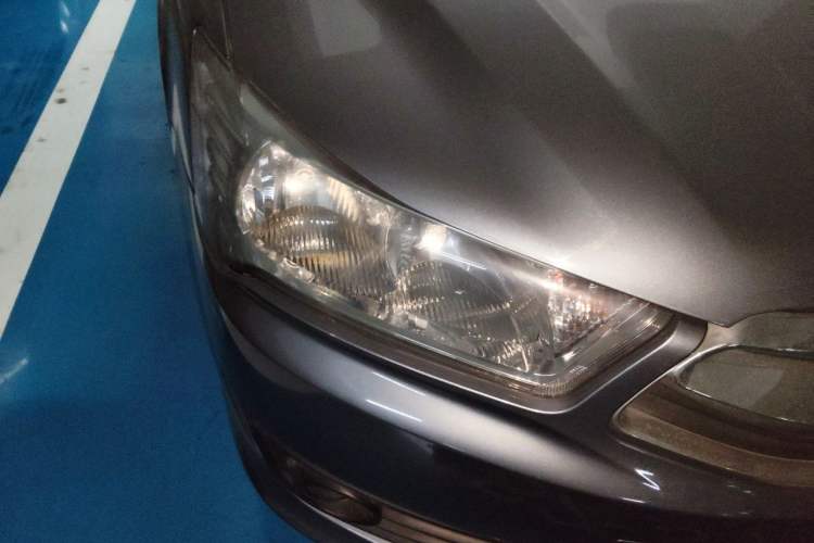 Used Citroen C-Quatre 2012 Sedan 1.6L Automatic Prestige Model Right Front Headlight