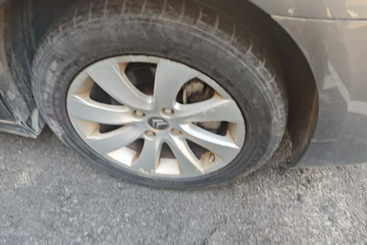 Used Citroen C-Quatre 2012 Sedan 1.6L Automatic Enjoyment Model Right Front Wheel Hub