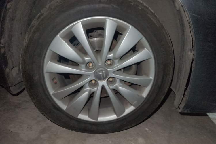 Used Citroen C-Quatre 2012 Sedan 1.6L Manual Prestige Model Right Front Wheel Hub