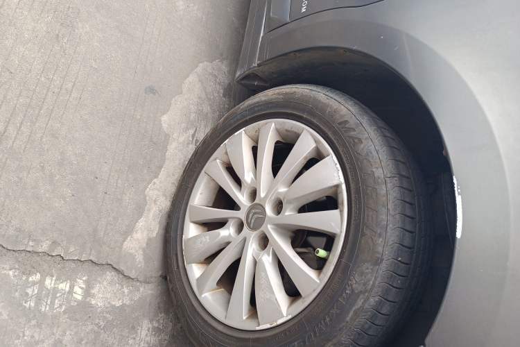 Used Citroen C-Quatre 2012 Sedan 1.6L Automatic Prestige Model Right Front Wheel Hub