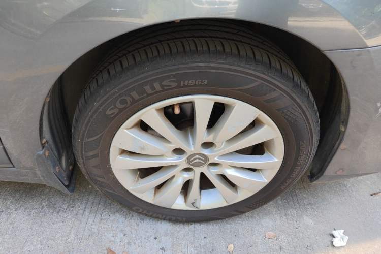 Used Citroen C-Quatre 2012 Sedan 1.6L Automatic Prestige Model Right Front Wheel Hub