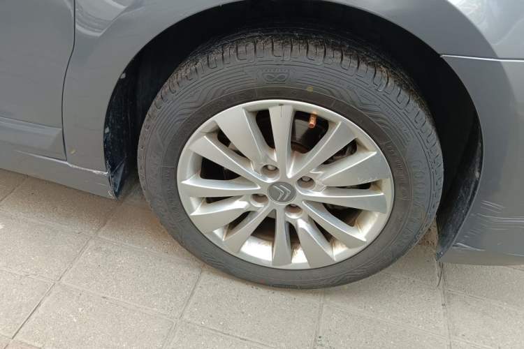 Used Citroen C-Quatre 2012 Sedan 1.6L Manual Prestige Model Right Front Wheel Hub