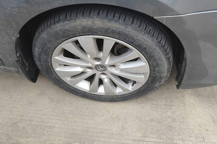 Used Citroen C-Quatre 2012 Sedan 1.6L Automatic Prestige Model Right Front Wheel Hub