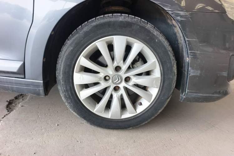 Used Citroen C-Quatre 2012 Sedan 1.6L Automatic Enjoyment Model Right Front Wheel Hub