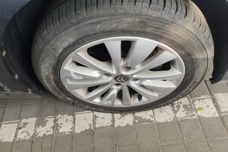 Used Citroen C-Quatre 2012 Sedan 1.6L Manual Prestige Model Right Front Wheel Hub
