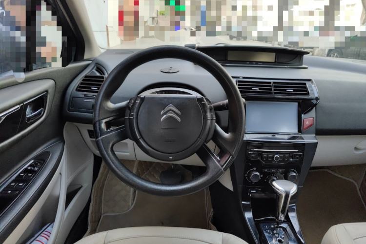 Used Citroen C-Quatre 2012 Sedan 1.6L Automatic Prestige Model Steering Wheel