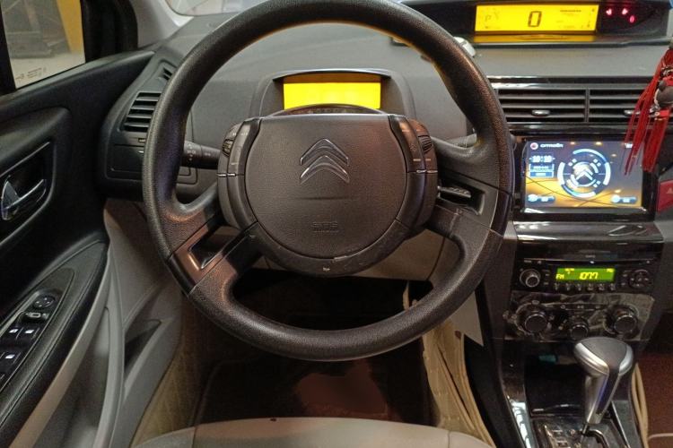Used Citroen C-Quatre 2012 Sedan 1.6L Automatic Prestige Model Steering Wheel