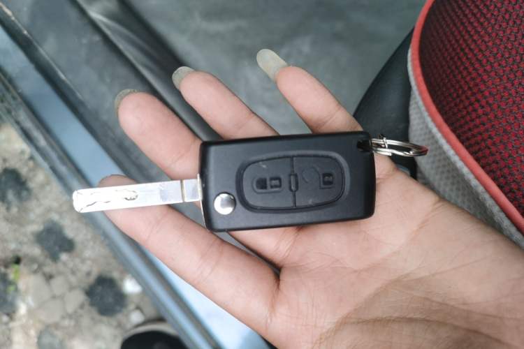 Used Citroen C-Quatre 2012 Sedan 2.0L Manual - Joyful Edition Vehicle Key