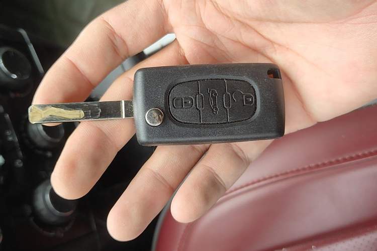 Used Citroen C-Quatre 2012 Sedan 1.6L Automatic Prestige Model Vehicle Key