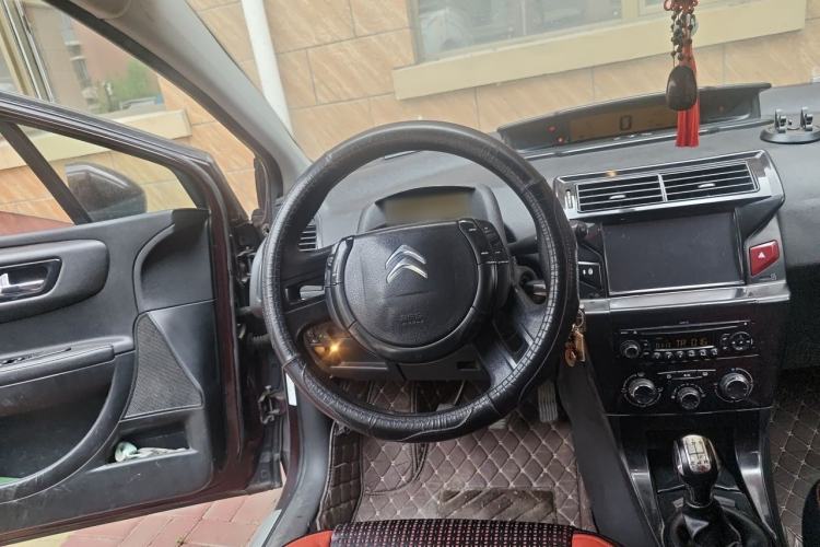Used Citroen C-Quatre 2012 Sedan 1.6L Manual Prestige Model Steering Wheel