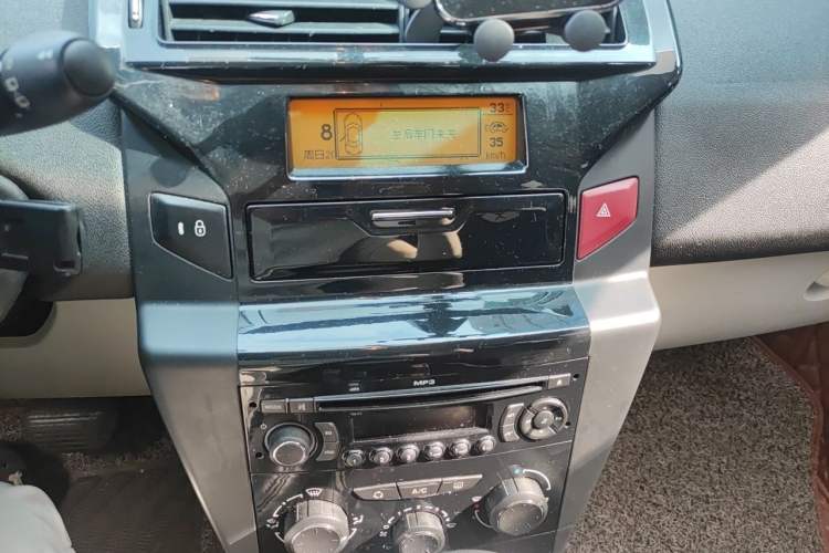 Used Citroen C-Quatre 2012 Hatchback 1.6L Automatic LeShang Model Audio And AC Panel