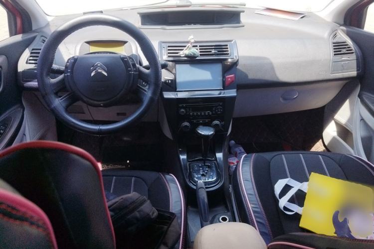 Used Citroen C-Quatre 2012 Hatchback 1.6L Automatic LeShang Model Center Console