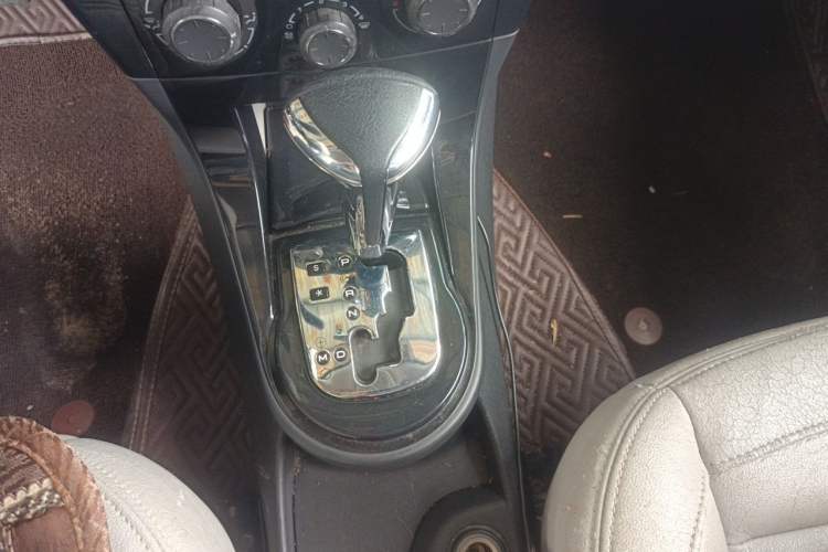 Used Citroen C-Quatre 2012 Sedan 1.6L Automatic Prestige Model Gear Lever