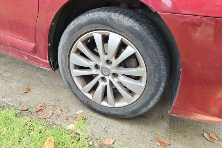 Used Citroen C-Quatre 2012 Sedan 1.6L Automatic Prestige Model Right Front Wheel Hub