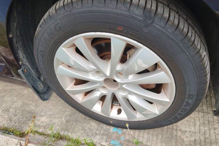 Used Citroen C-Quatre 2012 Sedan 1.6L Automatic Prestige Model Right Front Wheel Hub