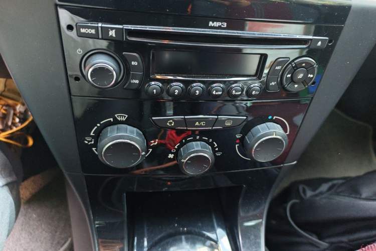 Used Citroen C-Quatre 2012 Sedan 2.0L Manual - Joyful Edition Audio And AC Panel