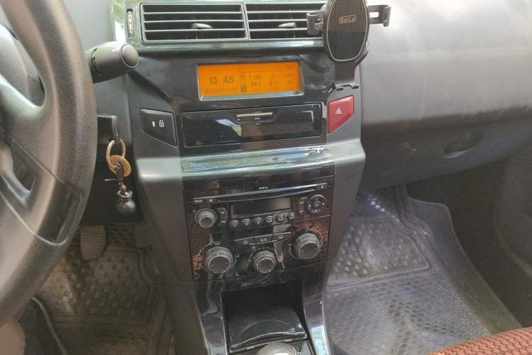 Used Citroen C-Quatre 2012 Sedan 1.6L Manual Prestige Model Audio And AC Panel