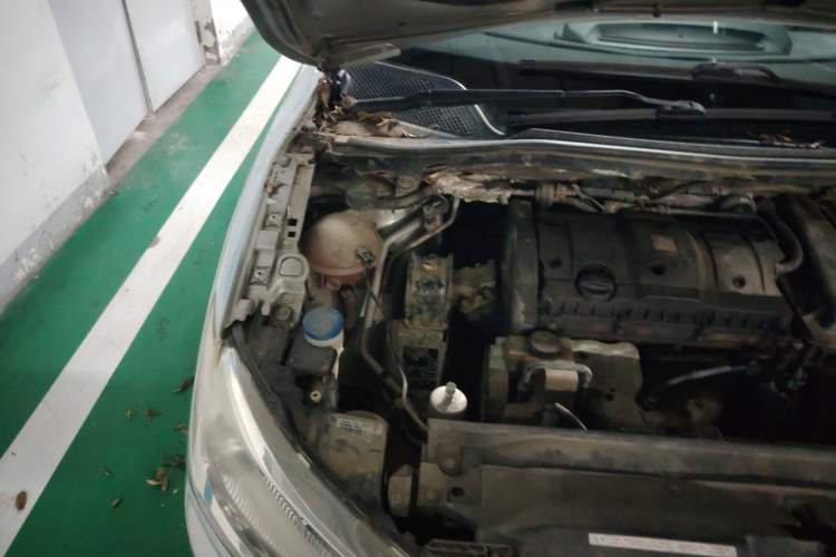 Used Citroen C-Quatre 2012 Sedan 1.6L Manual Prestige Model Engine Bay Right