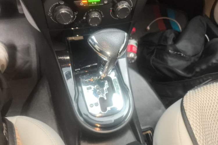 Used Citroen C-Quatre 2012 Sedan 1.6L Automatic Prestige Model Gear Lever