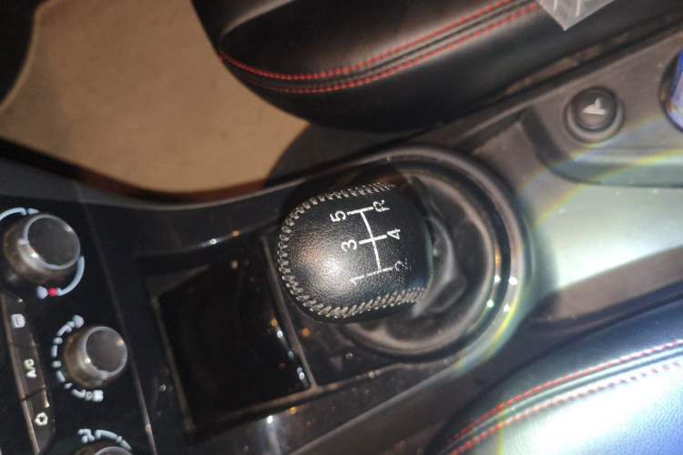 Used Citroen C-Quatre 2012 Sedan 1.6L Manual Prestige Model Gear Lever
