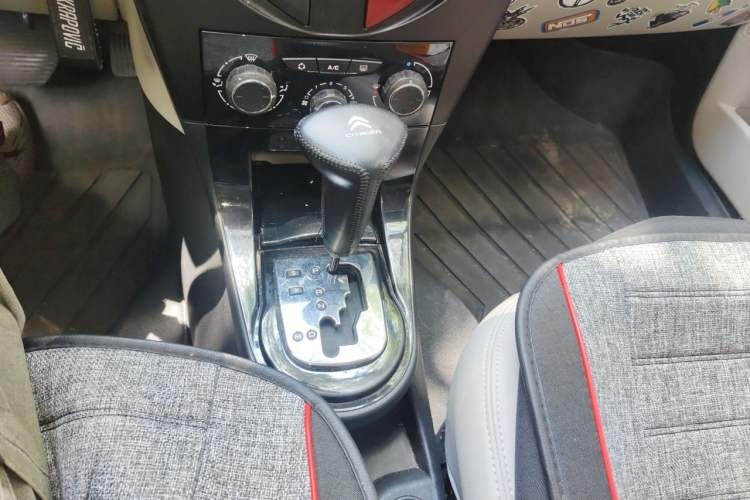Used Citroen C-Quatre 2012 Sedan 1.6L Automatic Prestige Model Gear Lever