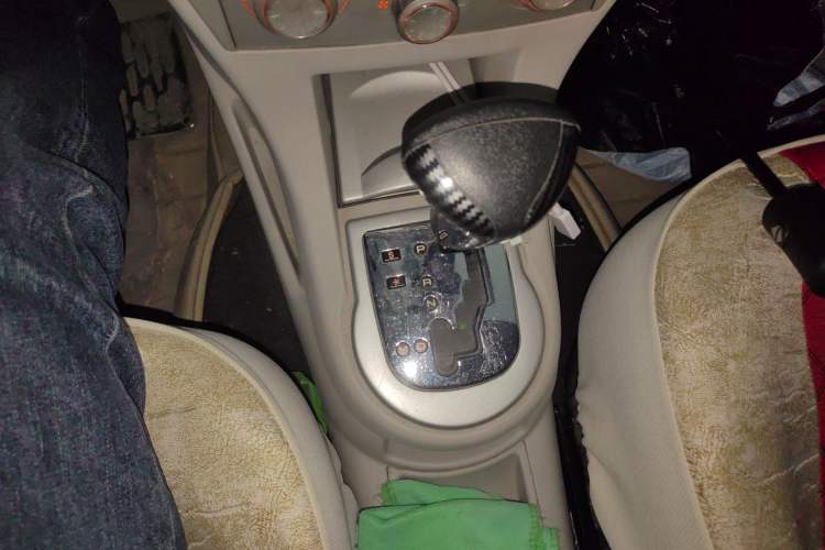 Used Citroen C-Quatre 2012 Sedan 1.6L Automatic Prestige Model Gear Lever