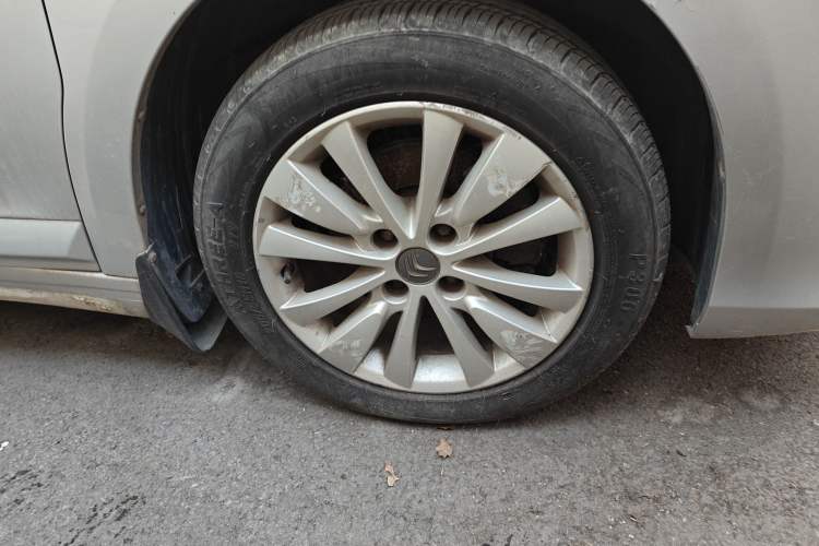 Used Citroen C-Quatre 2012 Sedan 1.6L Automatic Prestige Model Right Front Wheel Hub