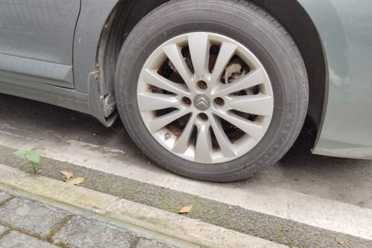 Used Citroen C-Quatre 2012 Sedan 1.6L Manual Prestige Model Right Front Wheel Hub