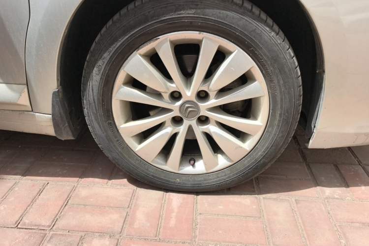 Used Citroen C-Quatre 2012 Sedan 1.6L Automatic Prestige Model Right Front Wheel Hub