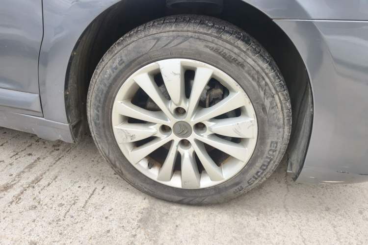 Used Citroen C-Quatre 2012 Sedan 1.6L Manual Prestige Model Right Front Wheel Hub