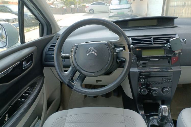 Used Citroen C-Quatre 2012 Sedan 1.6L Automatic Prestige Model Steering Wheel