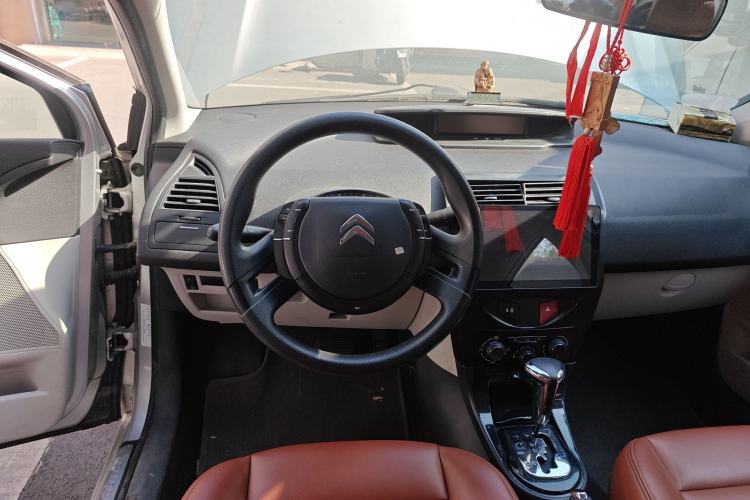 Used Citroen C-Quatre 2012 Sedan 1.6L Automatic Prestige Model Steering Wheel