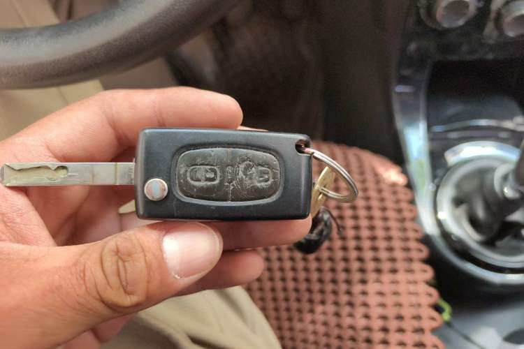 Used Citroen C-Quatre 2012 Sedan 1.6L Manual Prestige Model Vehicle Key