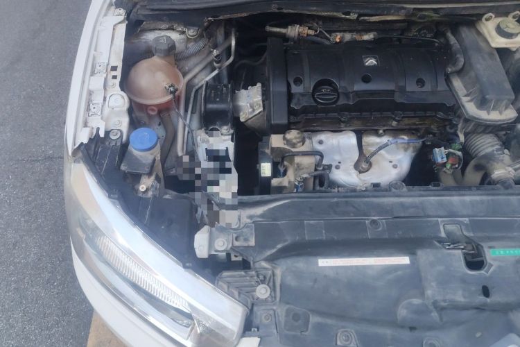 Used Citroen C-Quatre 2012 Sedan 1.6L Manual Prestige Model Engine Bay Right